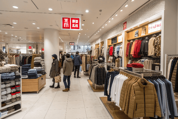 Uniqlo store with price comparison display