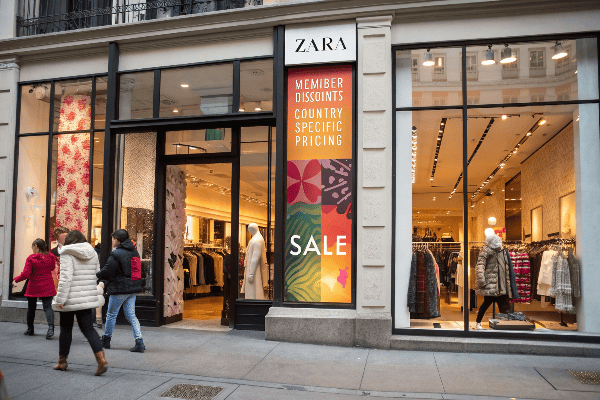 Zara storefront with sale signs